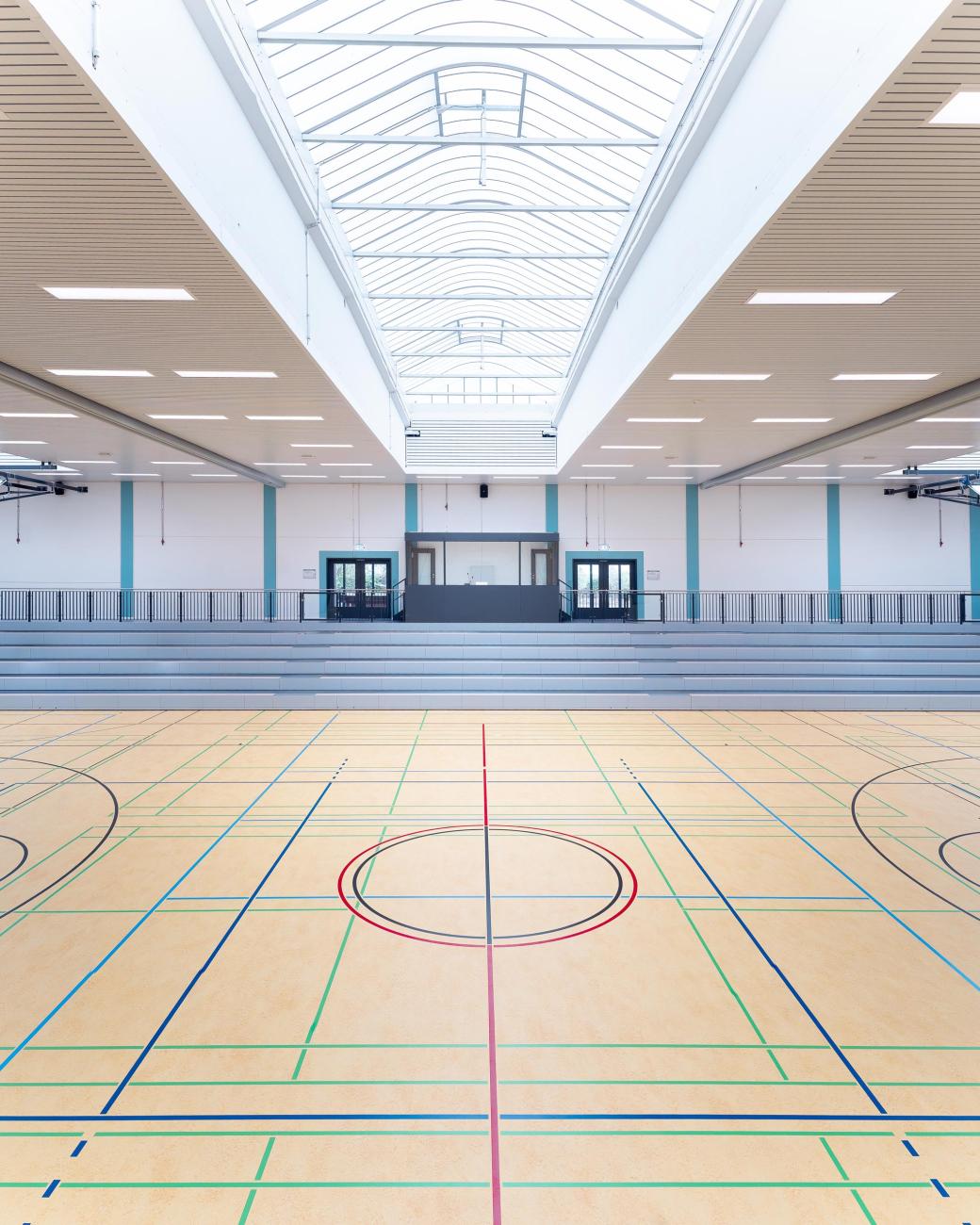 Dreifeldsporthalle Sanierung Rheinbach durch Beyss Architekten